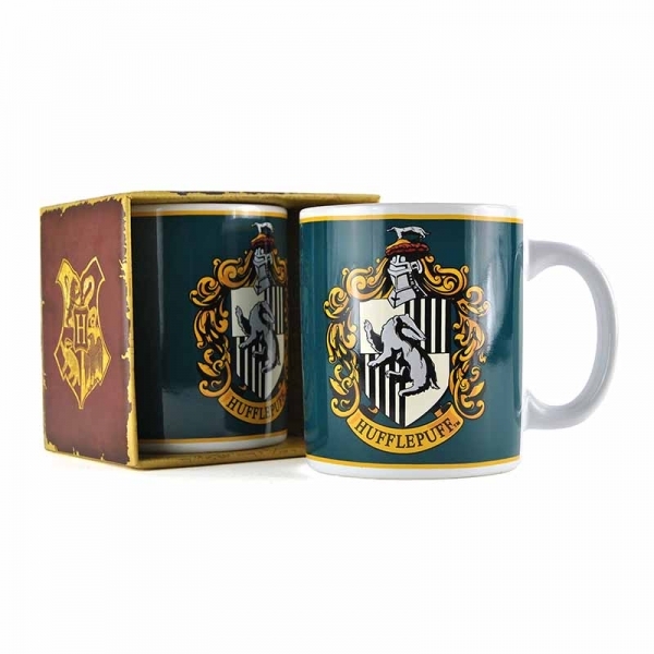 OFFICIAL HARRY POTTER GOLDEN HUFFLEPUFF CREST HOUSE MUG COFFEE CUP NEW IN BOX * 